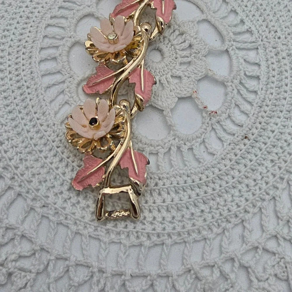 Arthur Pepper Pink Flower Bracelet Earrings Set ART Soft Plastic Rhinestones